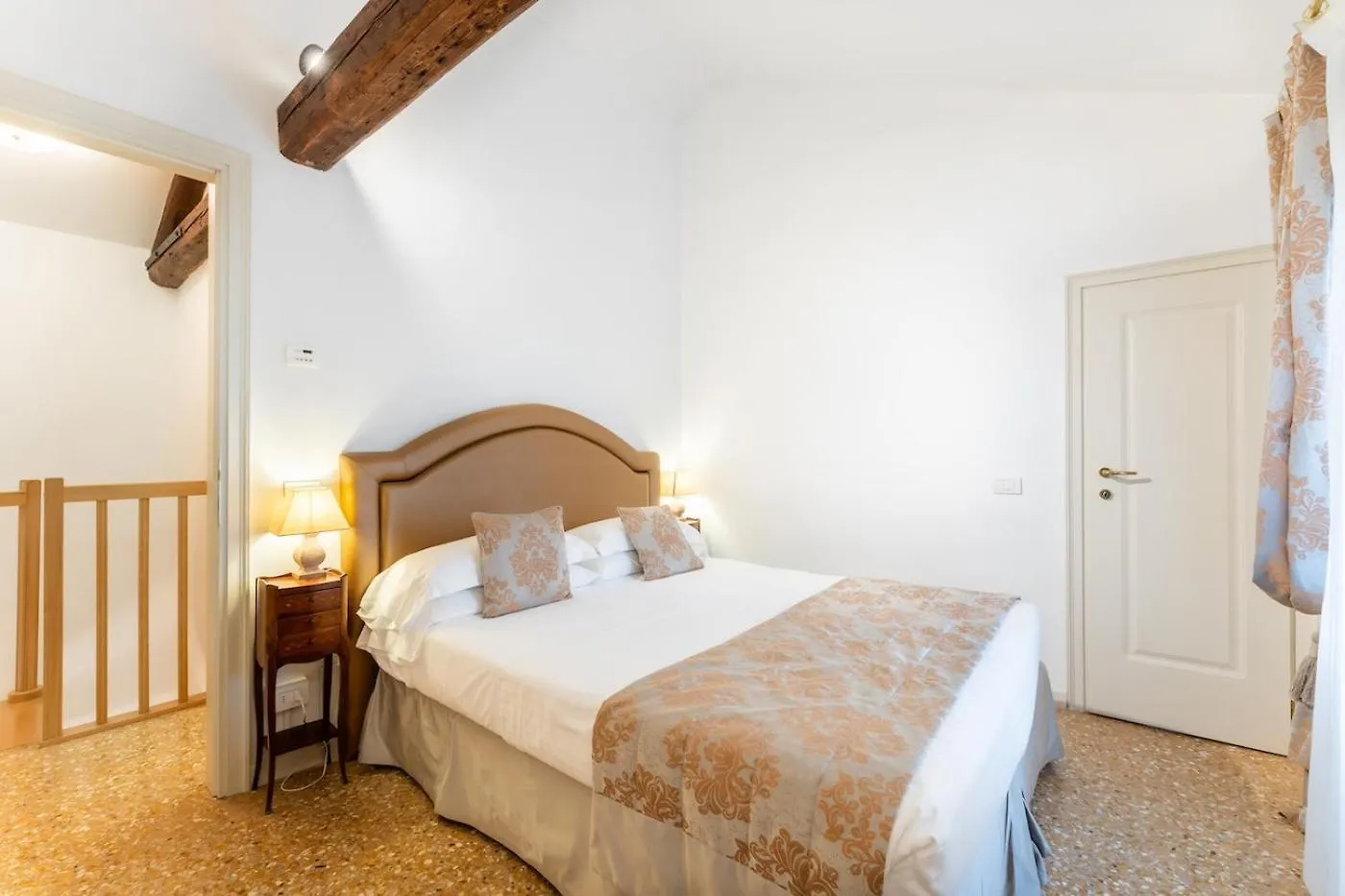 San Teodoro Palace - Luxury Apartments 0*, Venice