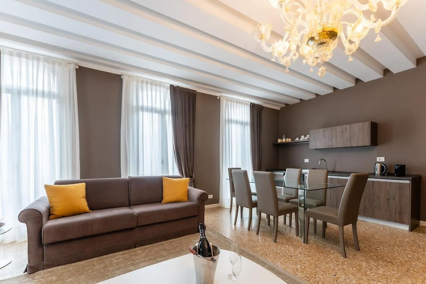San Teodoro Palace - Luxury Apartments Venedig