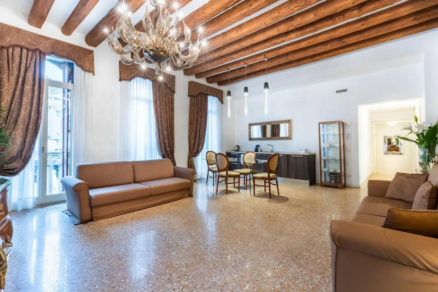 San Teodoro Palace - Luxury Apartments Italy