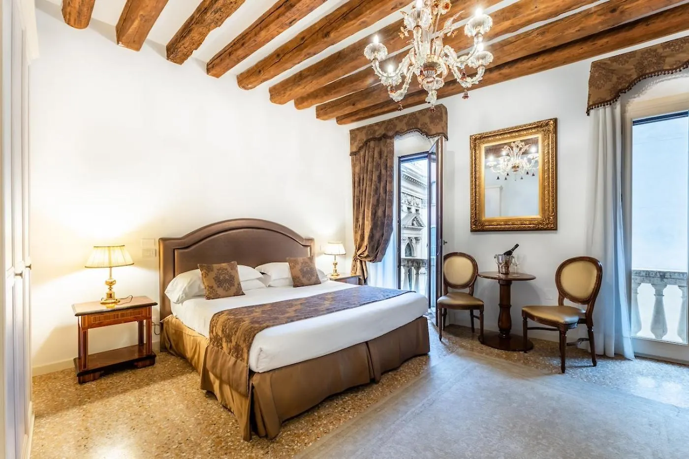 San Teodoro Palace - Luxury Apartments 0*, Venice