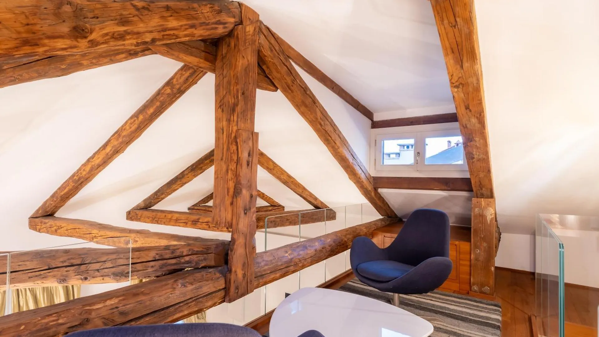 San Teodoro Palace - Luxury Apartments