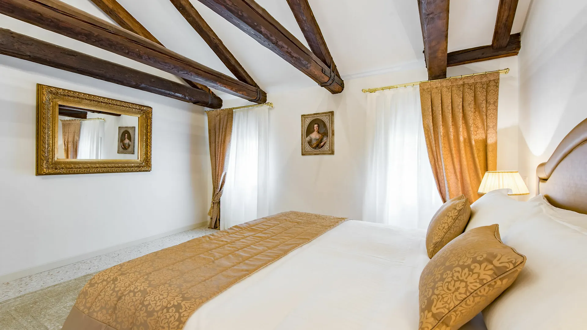 San Teodoro Palace - Luxury Apartments Italy